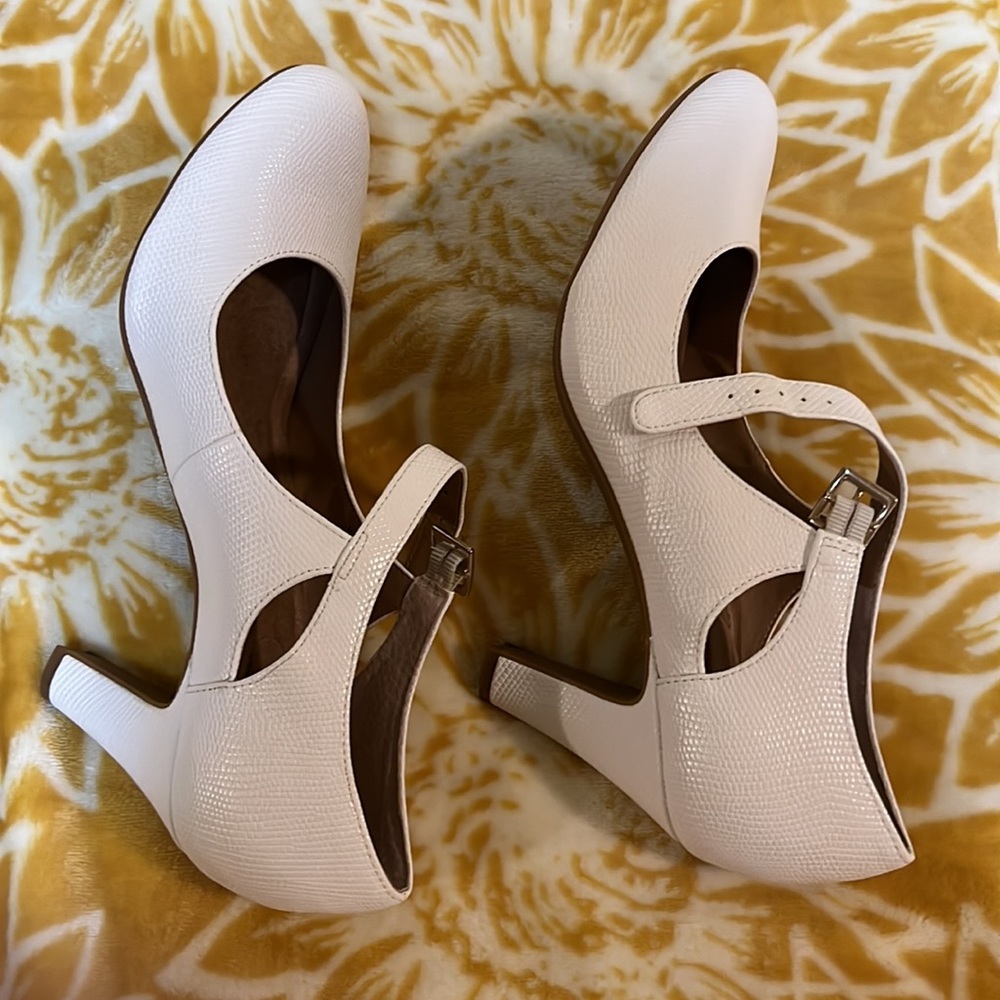 Giani Bernini Memory Foam Size 9.5 - image 3